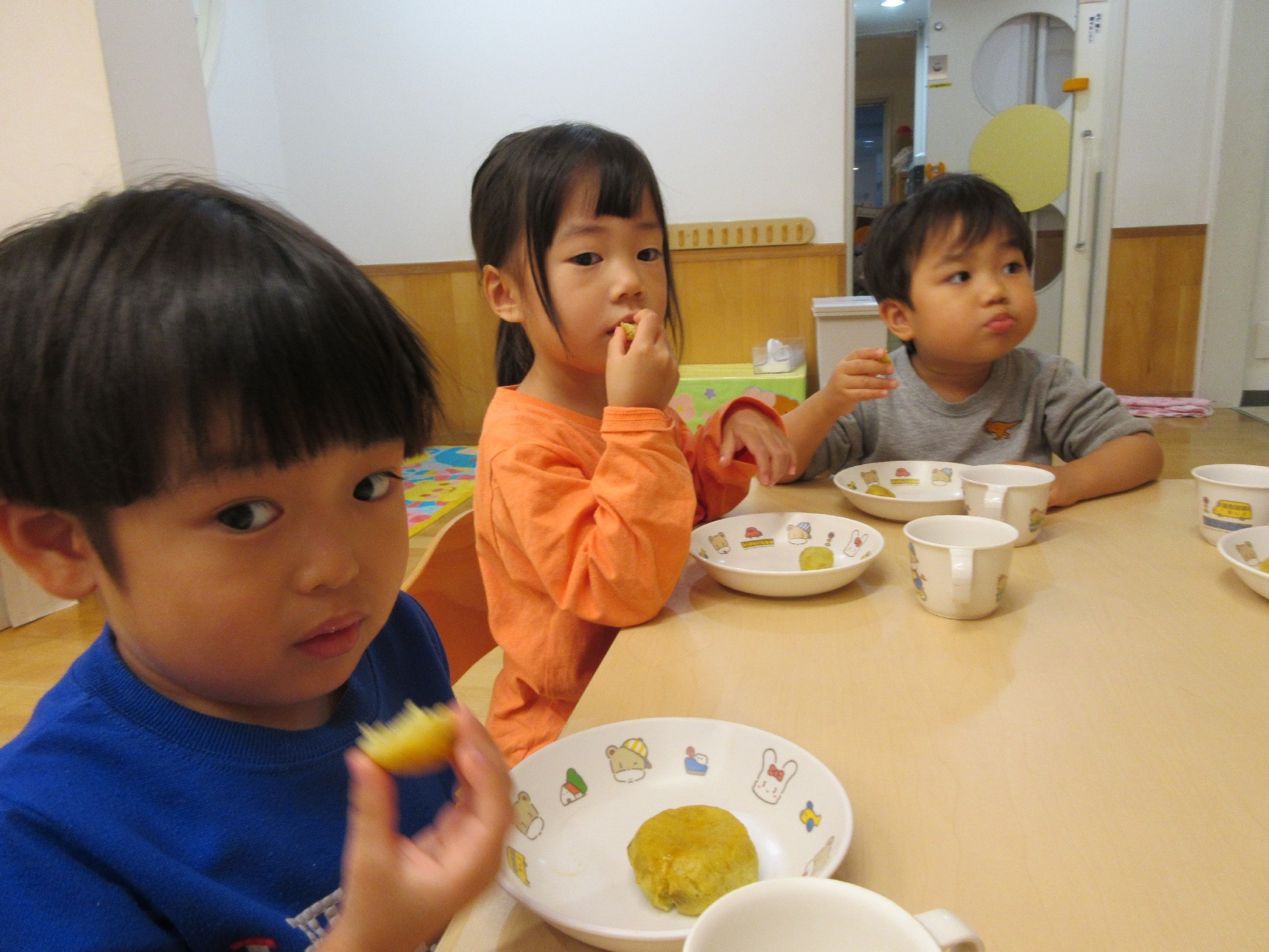 ３・４歳おやつ作り